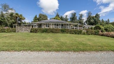  at 221 Java Road, Otapiri, Winton