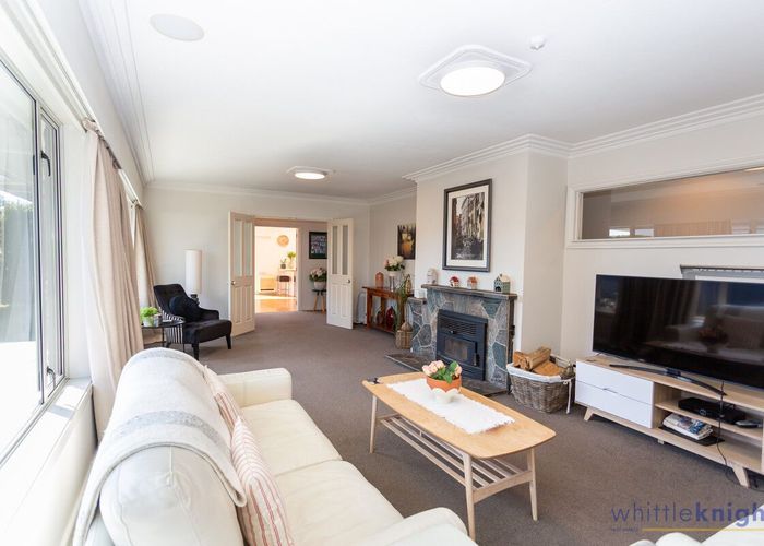  at 16a Hamilton Avenue, Fendalton, Christchurch City, Canterbury