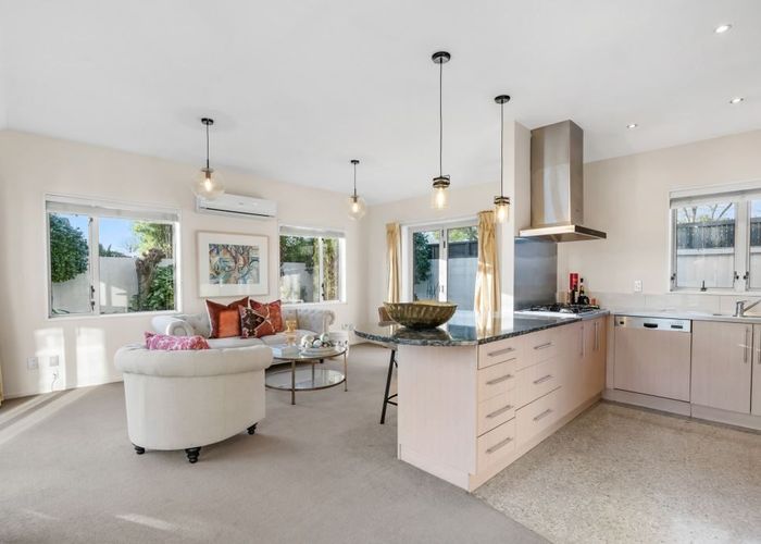  at 76 Glandovey Road, Fendalton, Christchurch