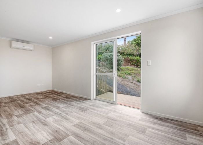  at 1/20 Polkinghorne Drive, Manly, Rodney, Auckland