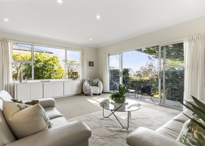  at 2/245 Jervois Road, Herne Bay, Auckland City, Auckland