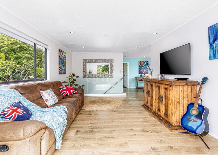  at 15 Hillcrest Road, Hatfields Beach, Orewa