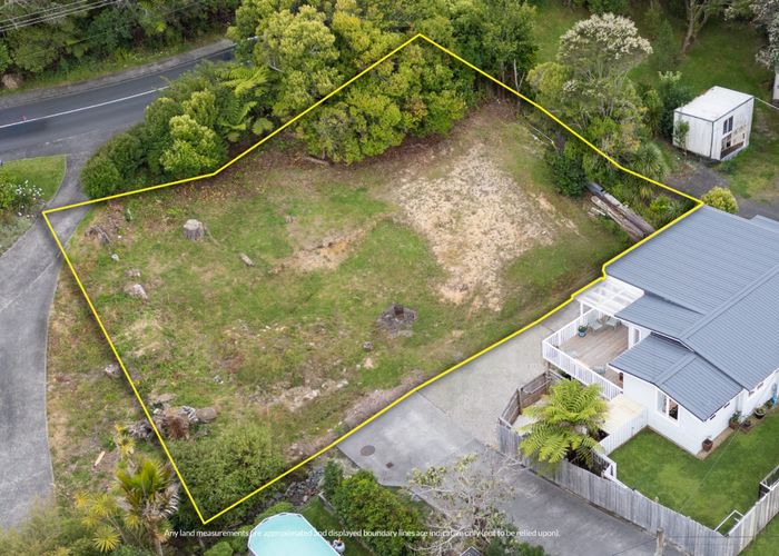  at 10 Atkinson Road, Titirangi, Waitakere City, Auckland
