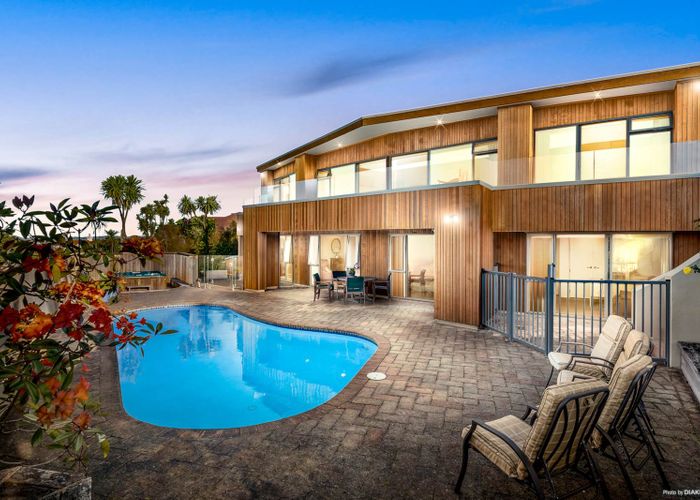  at 304A Riddell Road, Glendowie, Auckland