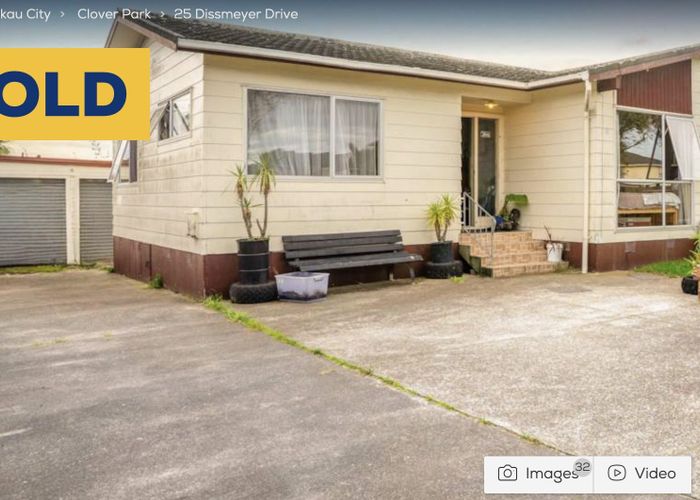  at 25 Dissmeyer Drive, Clover Park, Auckland