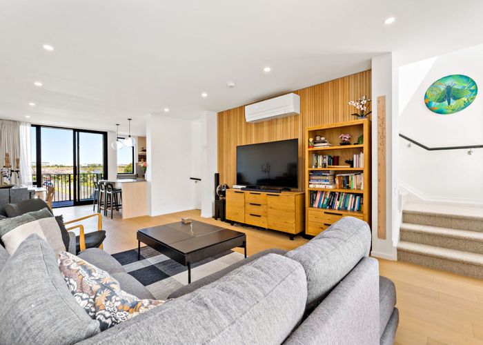  at 15 Silica Mews, Stonefields, Auckland