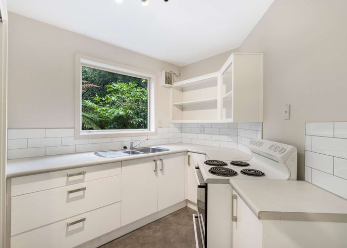  at 2/88 Clyde Road, Ilam, Christchurch City, Canterbury
