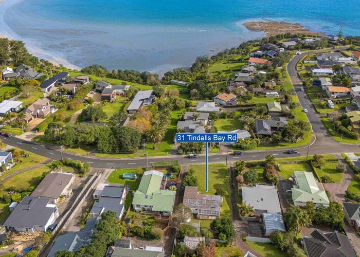  at 31 Tindalls Bay Road, Tindalls Beach, Whangaparaoa