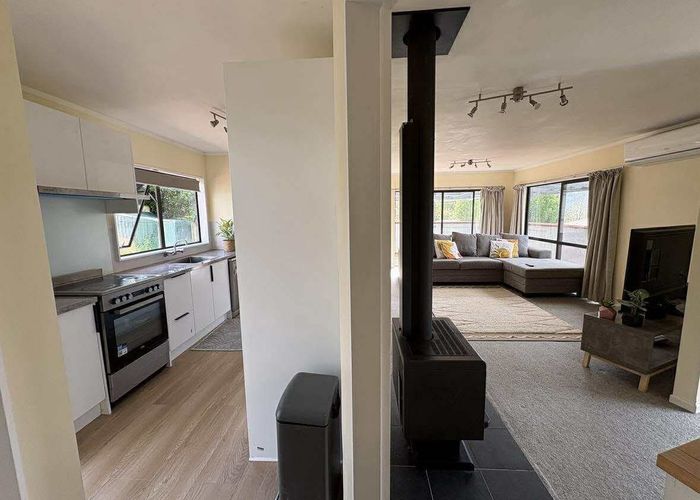  at 3 Fenchurch Grove, Stokes Valley, Lower Hutt, Wellington