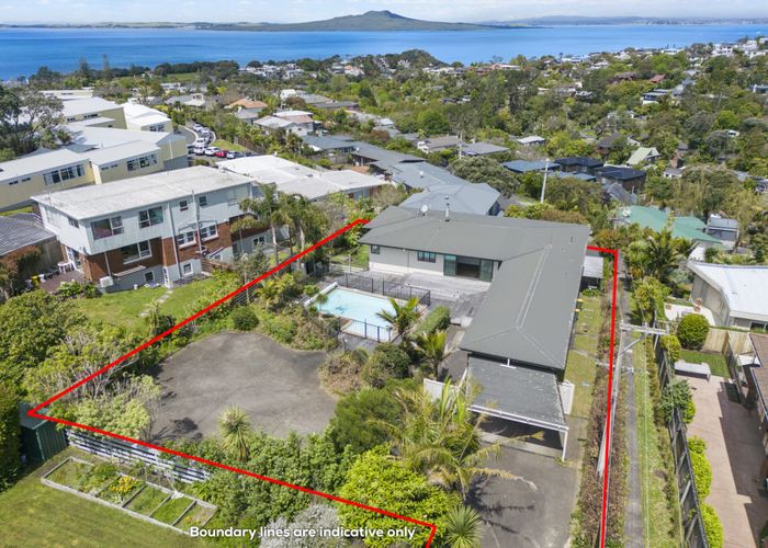  at 69 Aberdeen Road, Castor Bay, North Shore City, Auckland