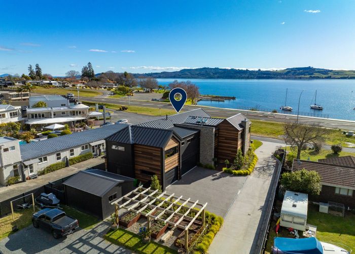  at 336 Lake Terrace, Two Mile Bay, Taupo, Waikato