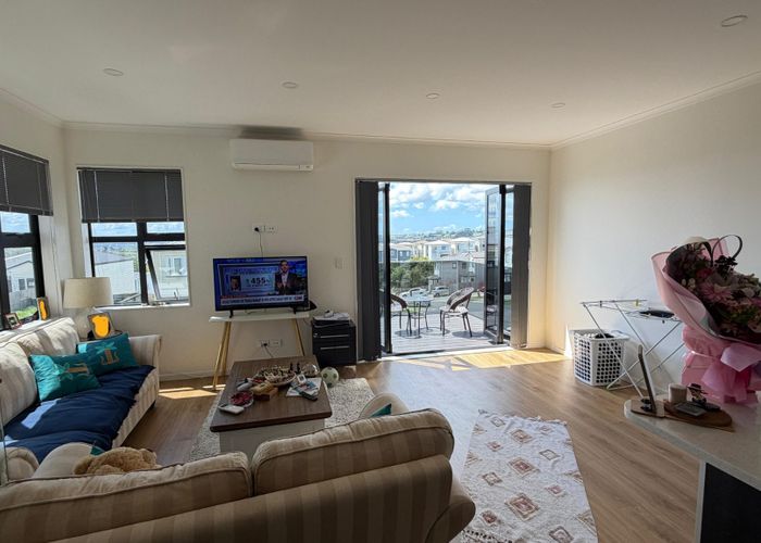  at 84 Joseph Street, Flat Bush, Manukau City, Auckland