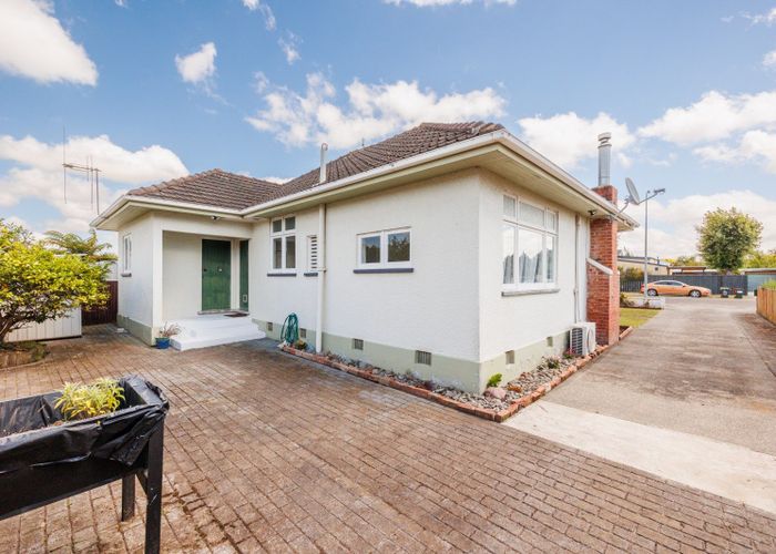 at 11 Moore Street, West End, Palmerston North