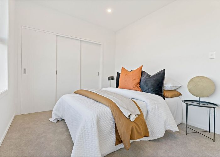  at 2/19 Haverstock Road, Sandringham, Auckland City, Auckland