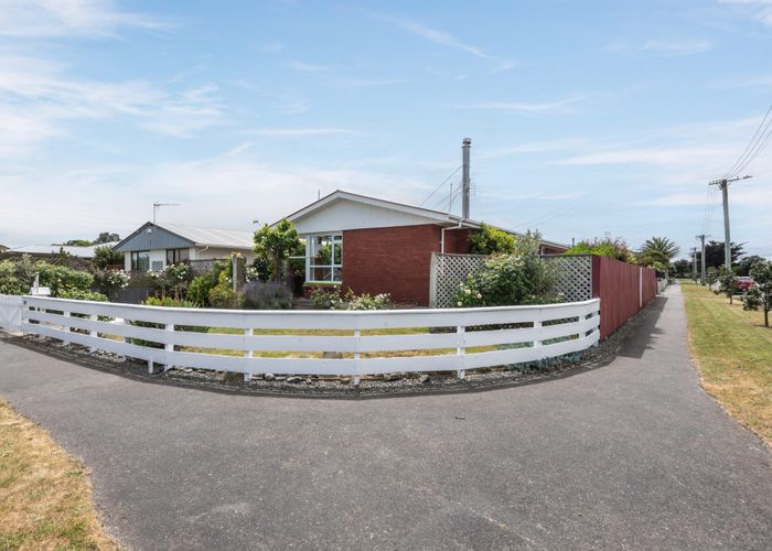  at 337 Pine Avenue, South New Brighton, Christchurch