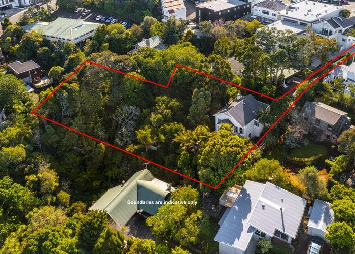  at 178 Hinemoa Street, Birkenhead, North Shore City, Auckland