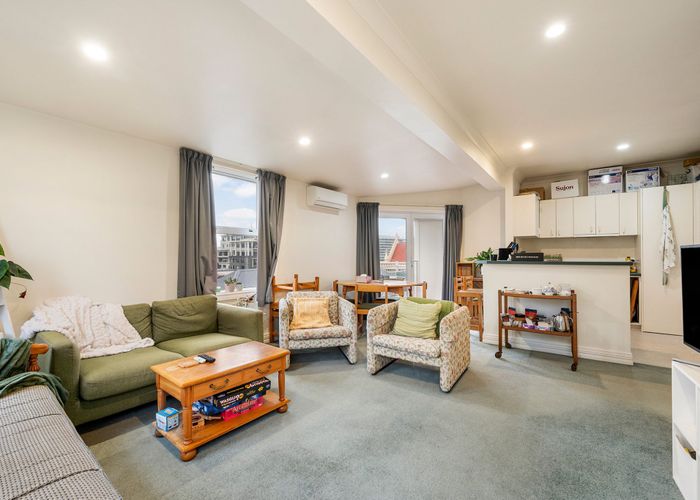  at 18D Hill Street, Thorndon, Wellington, Wellington