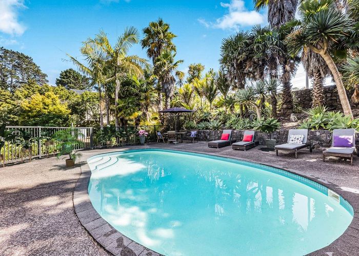  at 5/90 Albany Highway, Albany, North Shore City, Auckland