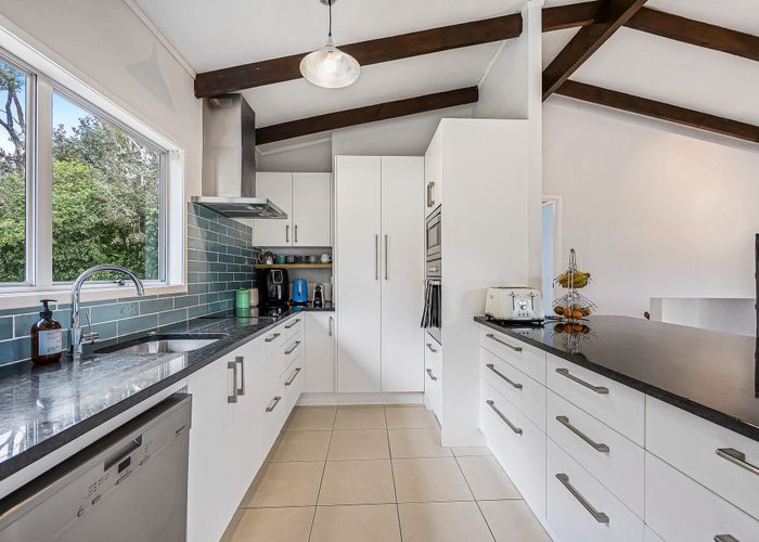  at 12 Eugen Place, Glenfield, North Shore City, Auckland