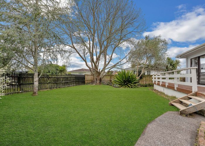  at 12 Hamblyn Place, Ranui, Auckland