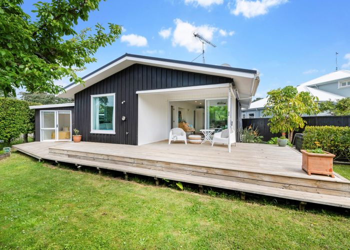  at 21 Laurence Street, Manly, Whangaparaoa