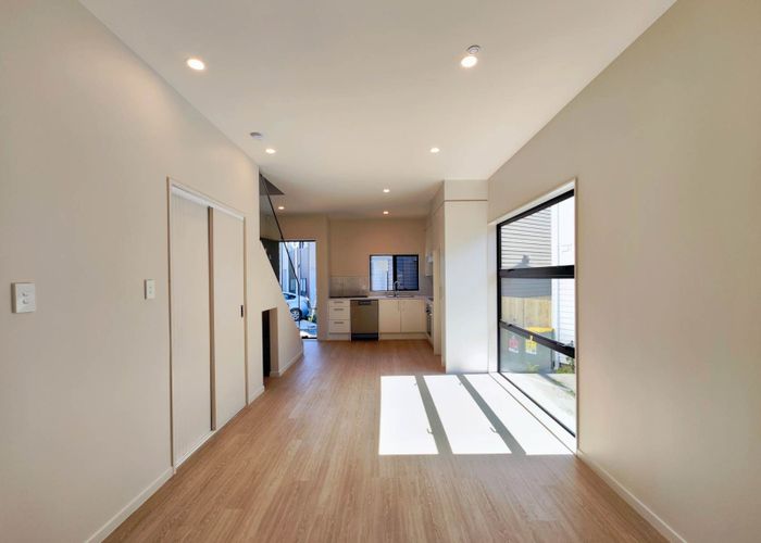  at 7/41 Mangere Road, Otahuhu, Auckland City, Auckland