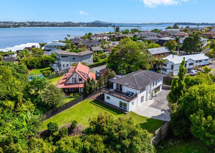  at 24 Venus Place, Half Moon Bay, Manukau City, Auckland