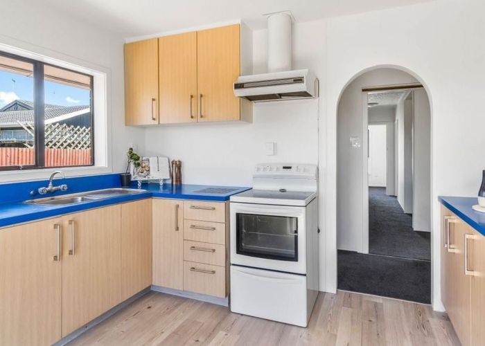  at 400A Bower Av, Parklands, Christchurch City, Canterbury