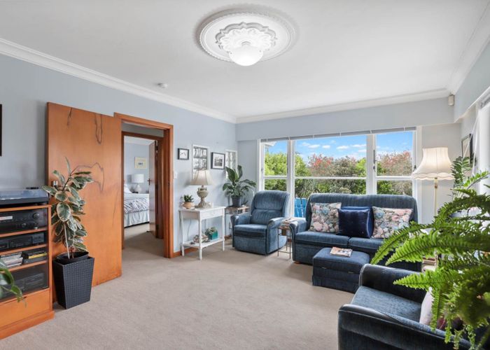 at 9 Alwyn Avenue, Te Atatu South, Auckland