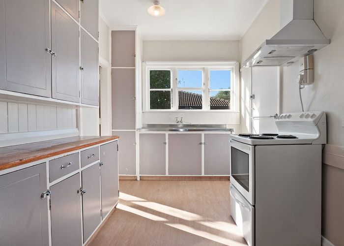  at 153 Mackenzie Avenue, Woolston, Christchurch City, Canterbury
