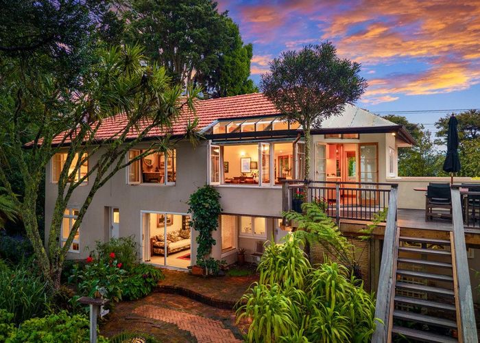  at 616 South Titirangi Road, Titirangi, Waitakere City, Auckland