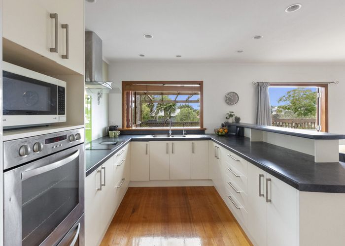  at 21 Taipari Road, Te Atatu Peninsula, Auckland