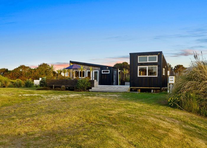  at 47 Reay Mackay Grove, Waikawa Beach