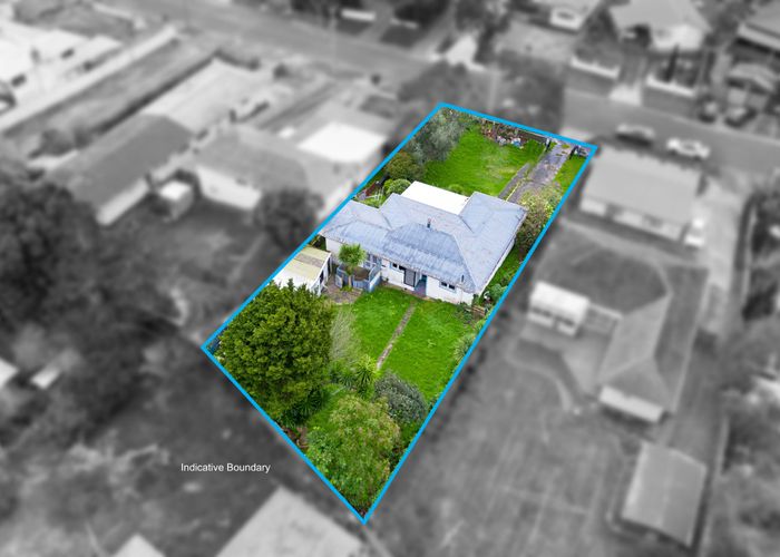 at 10 Ribblesdale Road, Henderson, Waitakere City, Auckland