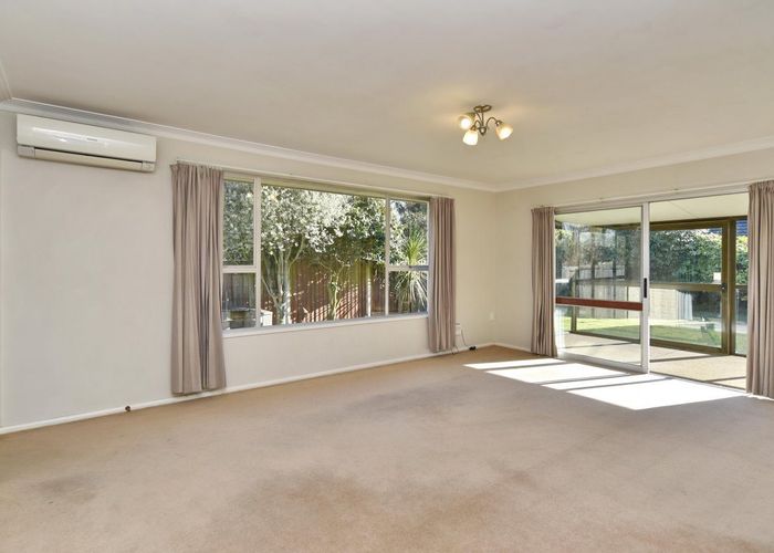  at 2/28 Strathfield Avenue, Dallington, Christchurch