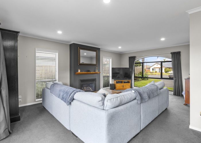  at 6 Merivale Court, Rototuna, Hamilton, Waikato