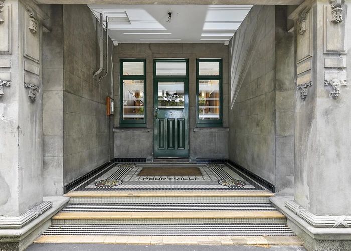  at 10/9 Parliament Street, Auckland Central, Auckland