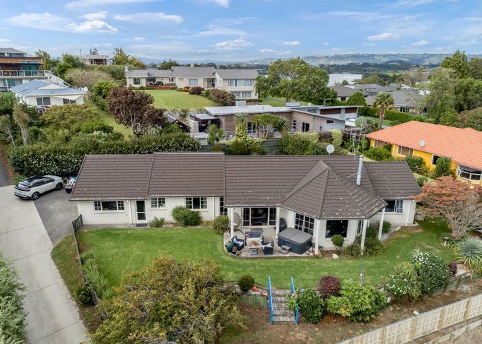  at 193 Omokoroa Road, Omokoroa