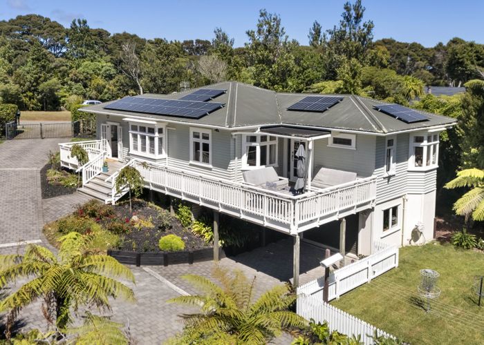  at 10 Tawari Road, Henderson Valley, Auckland