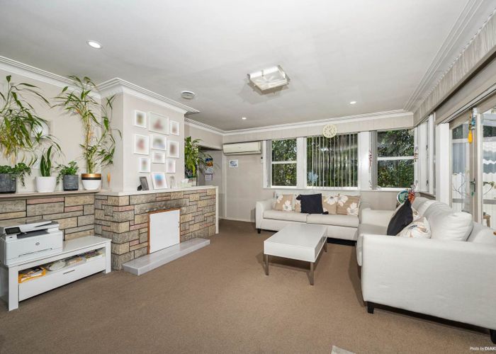  at 19 Boundary Road, Blockhouse Bay, Auckland City, Auckland