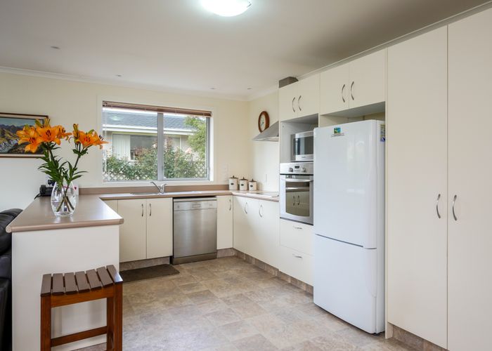  at 19B Queens Drive, Saint Kilda, Dunedin
