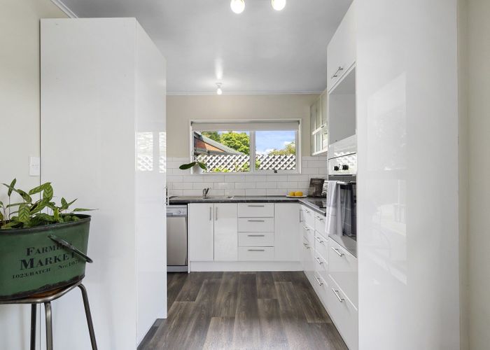  at 296A Wairakei Road, Bryndwr, Christchurch