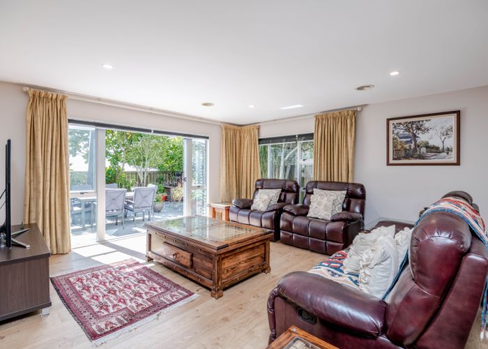  at 7 Winsley Terrace, Churton Park, Wellington