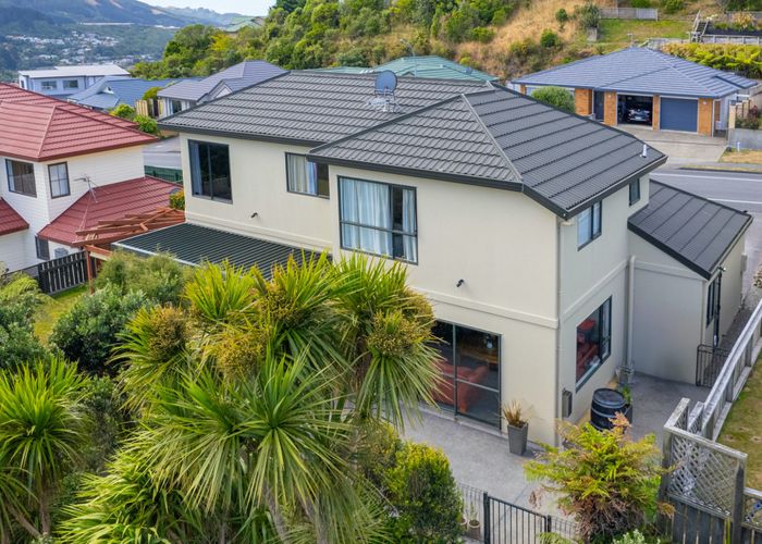  at 138 Woodman Drive, Tawa, Wellington