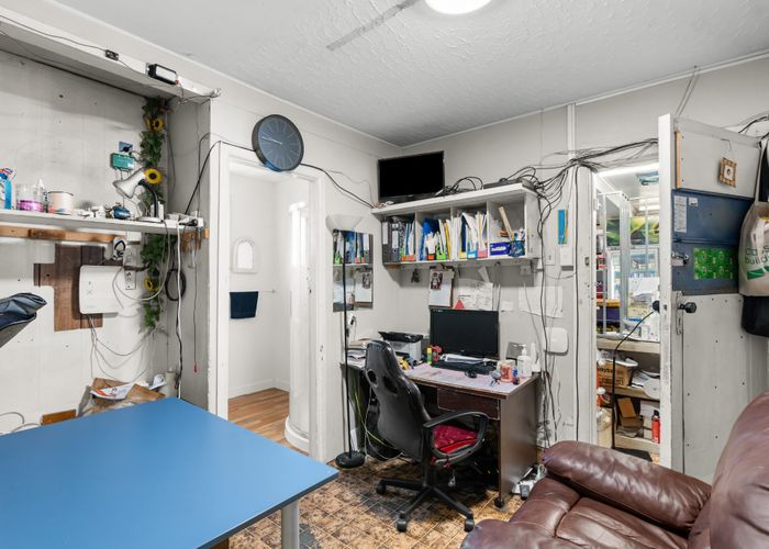 at 10 Lake Terrace Road, Burwood, Christchurch City, Canterbury