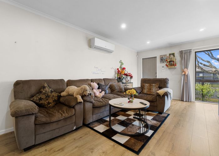  at 1/7 Rutherford Street, Chedworth, Hamilton