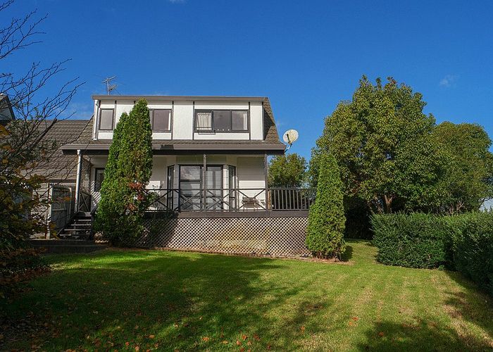  at 45b De Quincey Terrace, Highland Park, Manukau City, Auckland