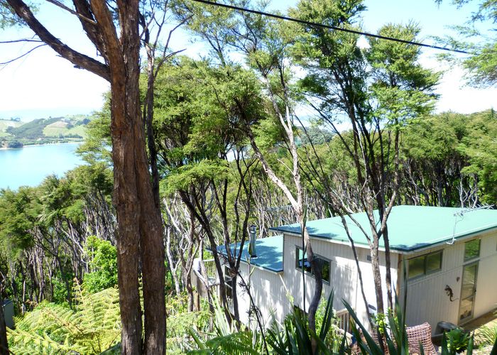  at 30 Bella Vista Road, Omiha, Waiheke Island