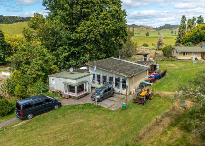  at 1682 Ohura Road, Douglas, Stratford