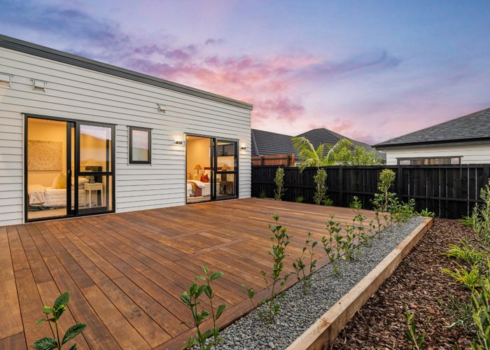  at 9 Tipu Crescent, Milldale, Rodney, Auckland